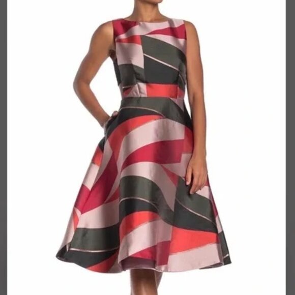 TED BAKER LONDON Cut Out Colorblock Dress - Picture 1 of 10